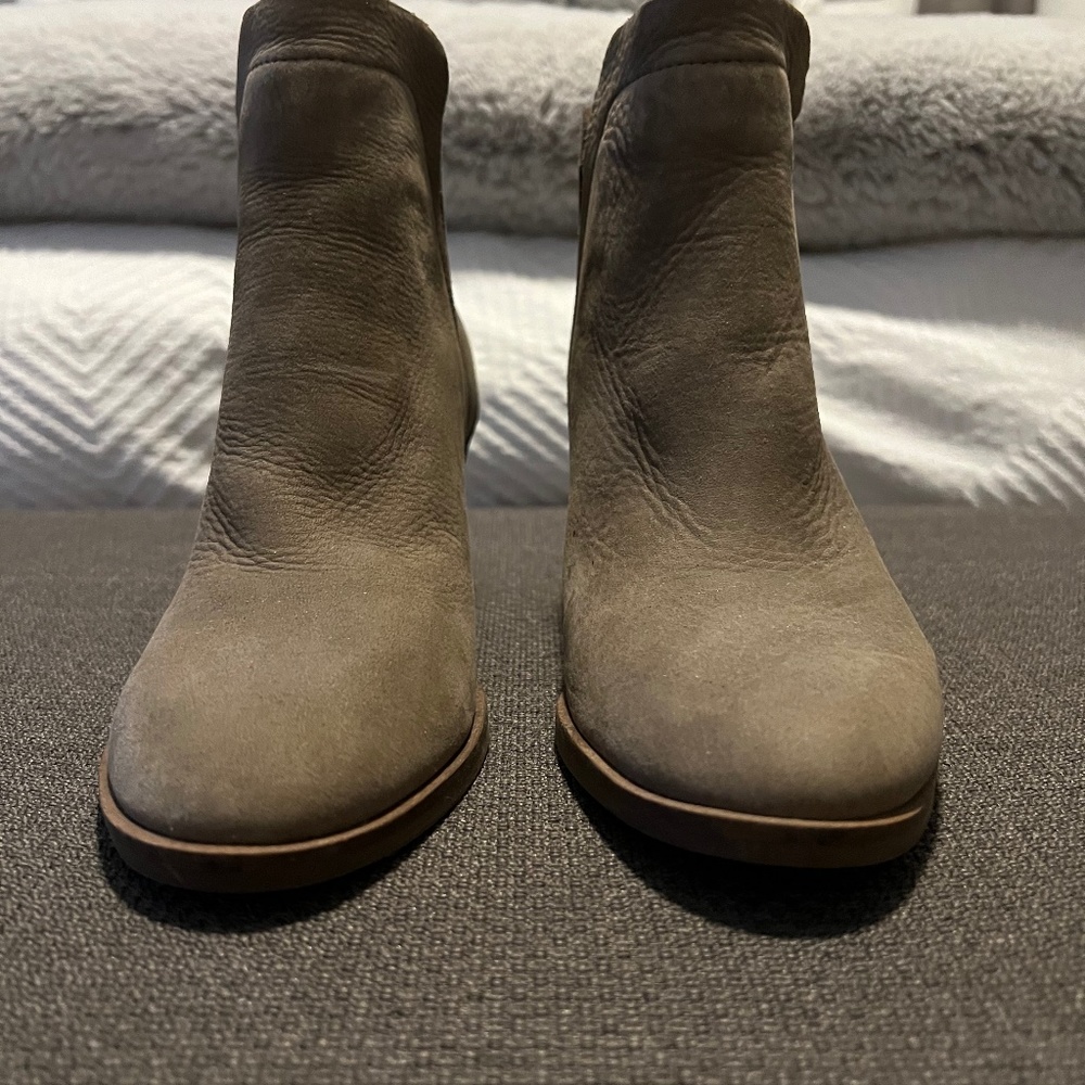 Lucky Brand Women’s Jana Fashion Boot, Brindle, Size 6